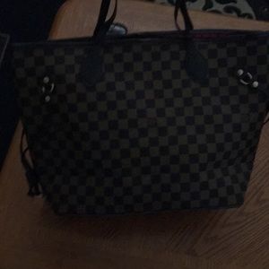 LV Neverfull Gm large bag clutch included
